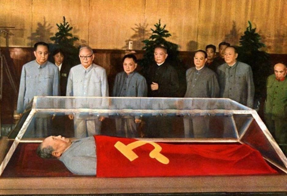 Mao’s Wax Museum Body Needs Nip and Tuck